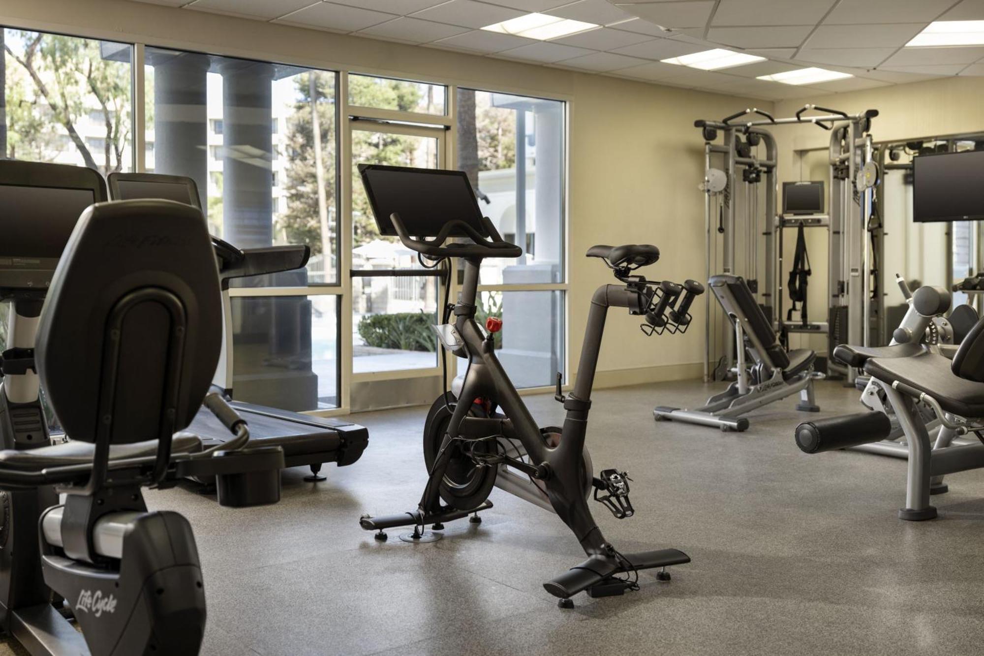 מלון Costa Mesa Marriott מראה חיצוני תמונה