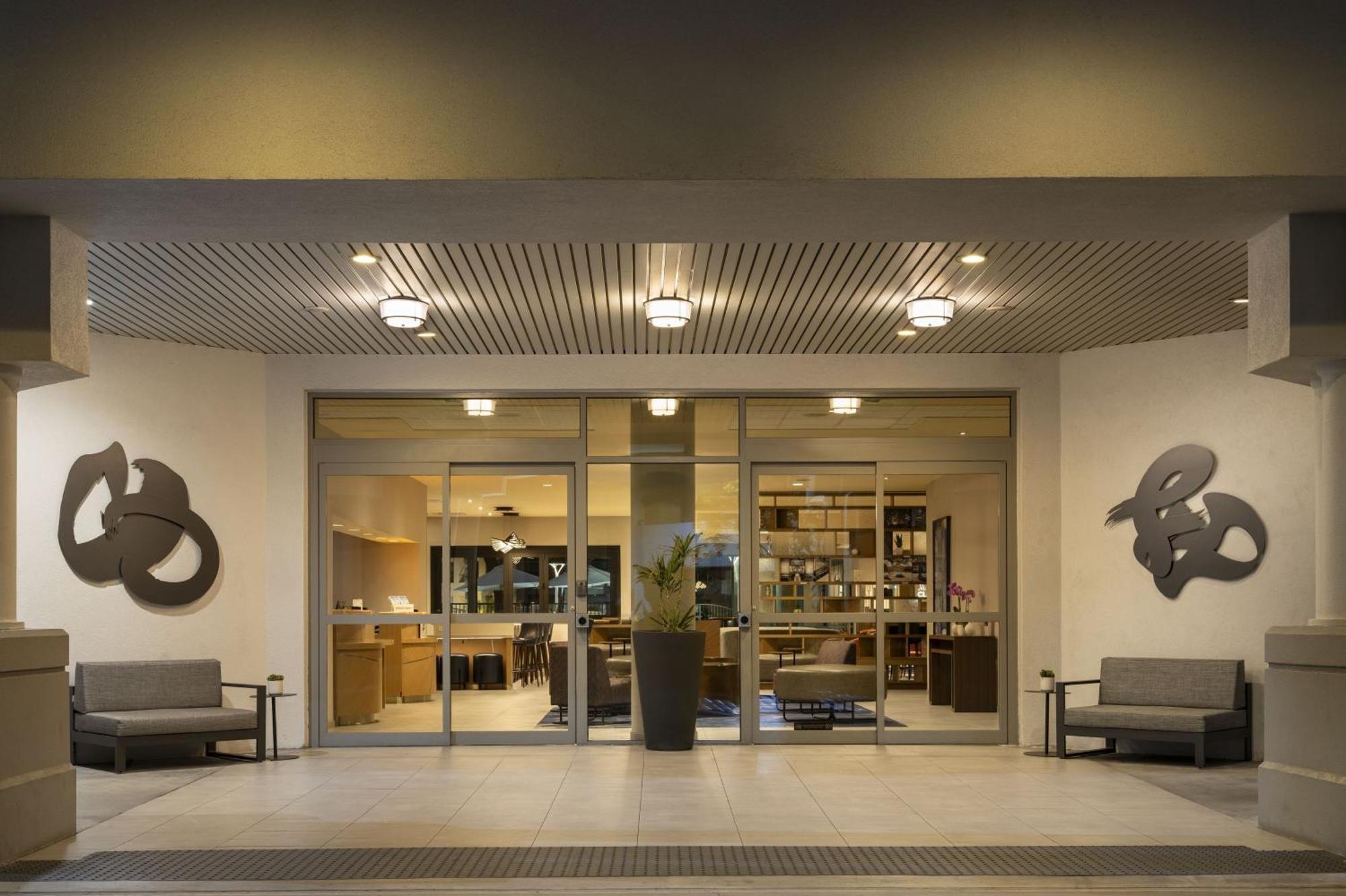 מלון Costa Mesa Marriott מראה חיצוני תמונה