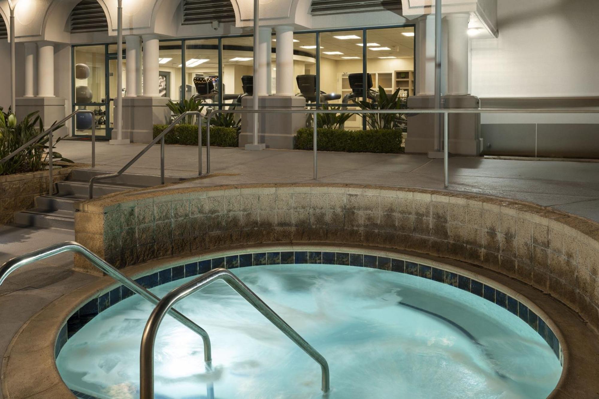 מלון Costa Mesa Marriott מראה חיצוני תמונה