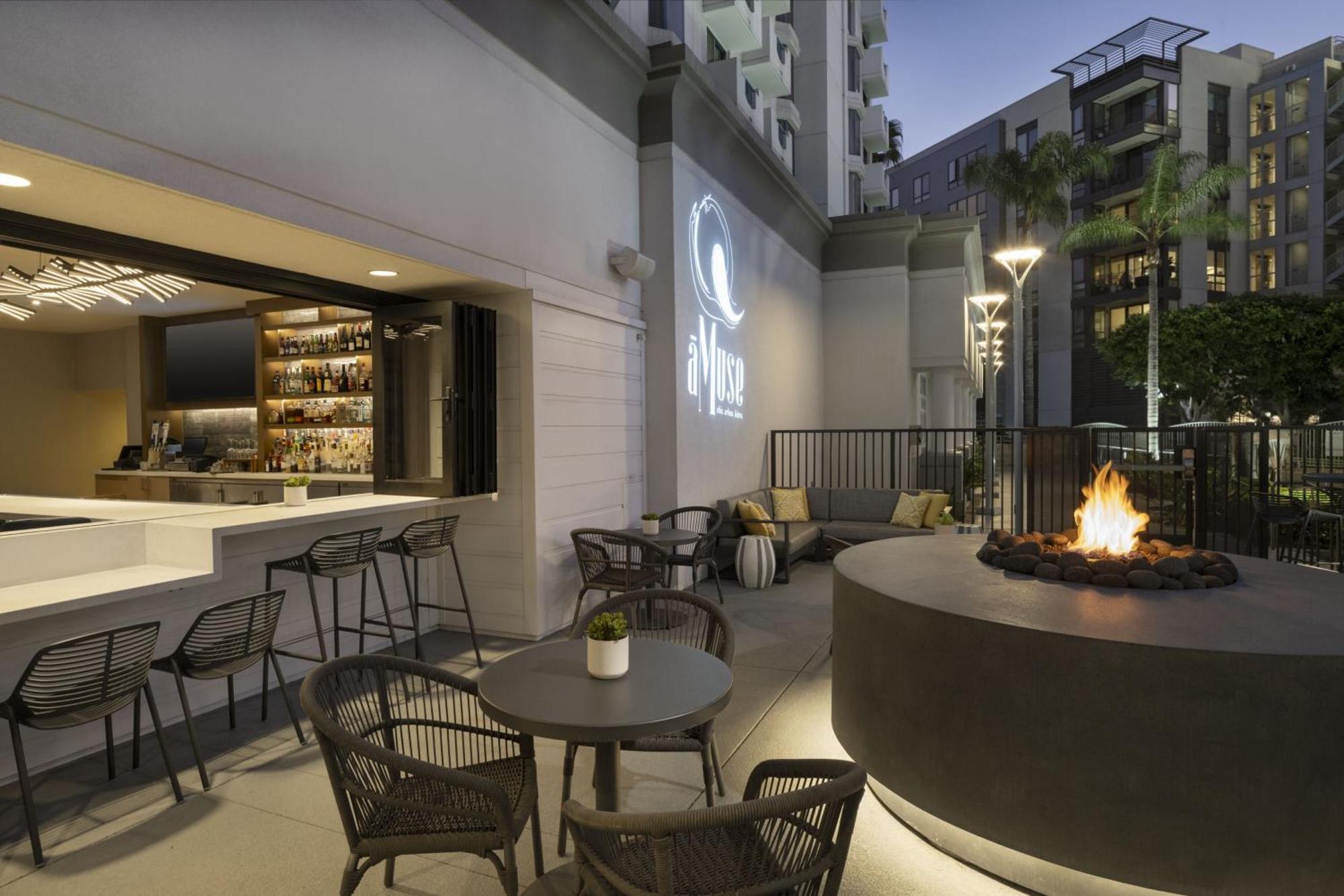 מלון Costa Mesa Marriott מראה חיצוני תמונה