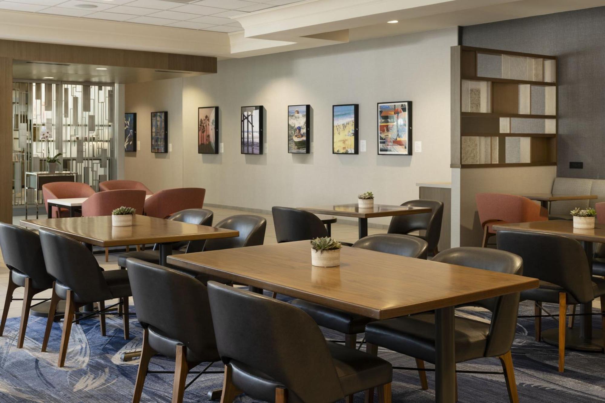מלון Costa Mesa Marriott מראה חיצוני תמונה