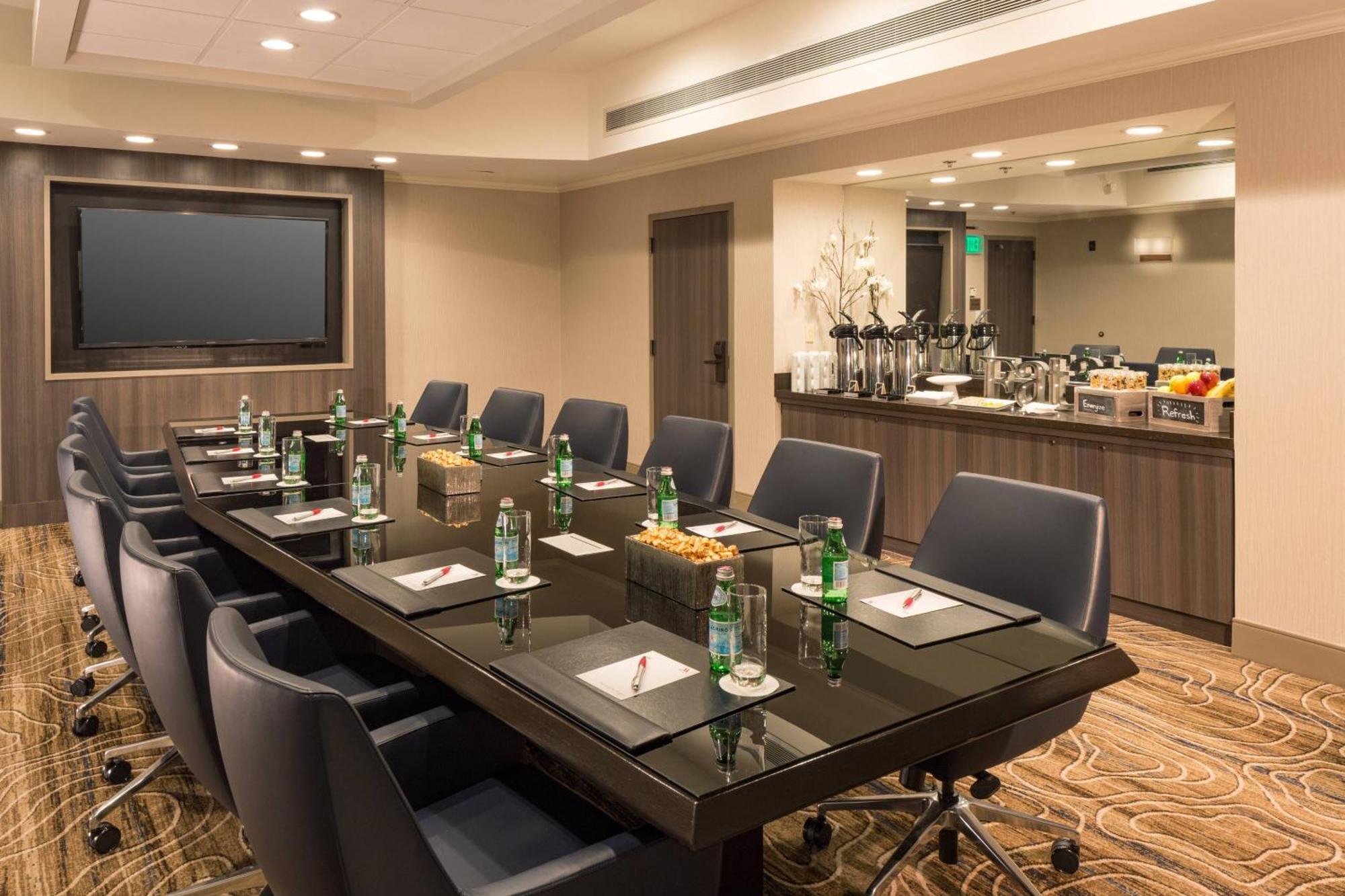 מלון Costa Mesa Marriott מראה חיצוני תמונה