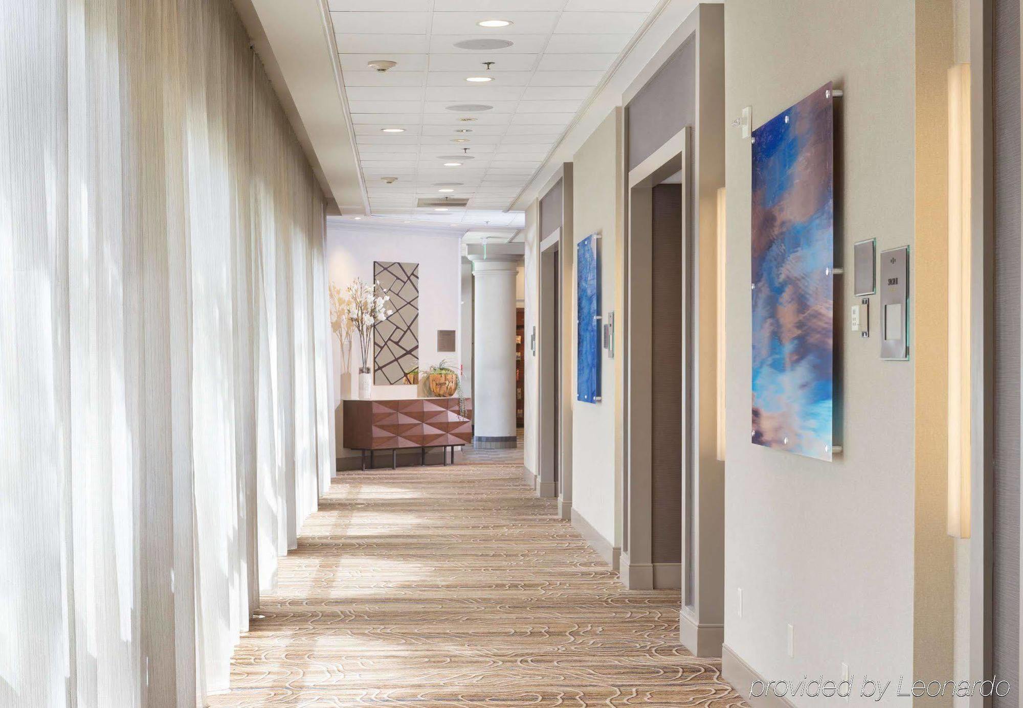 מלון Costa Mesa Marriott מראה חיצוני תמונה